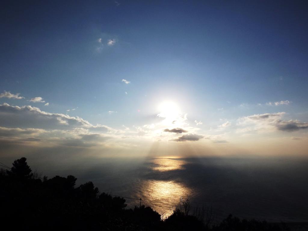 Villa Degli Ulivi B&B Finale Ligure Exteriér fotografie