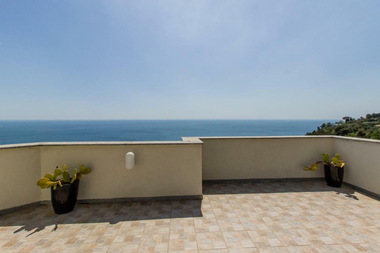 Villa Degli Ulivi B&B Finale Ligure Exteriér fotografie