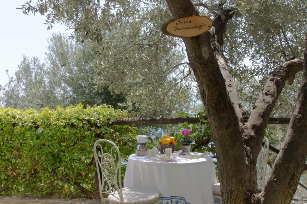 Villa Degli Ulivi B&B Finale Ligure Exteriér fotografie